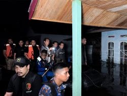 Untuk Mencegah Terjadi Tindak Kejahatan Di Wilayah Banjir, KombesPol Asep Darmawan Pimpin Langsung Patroli